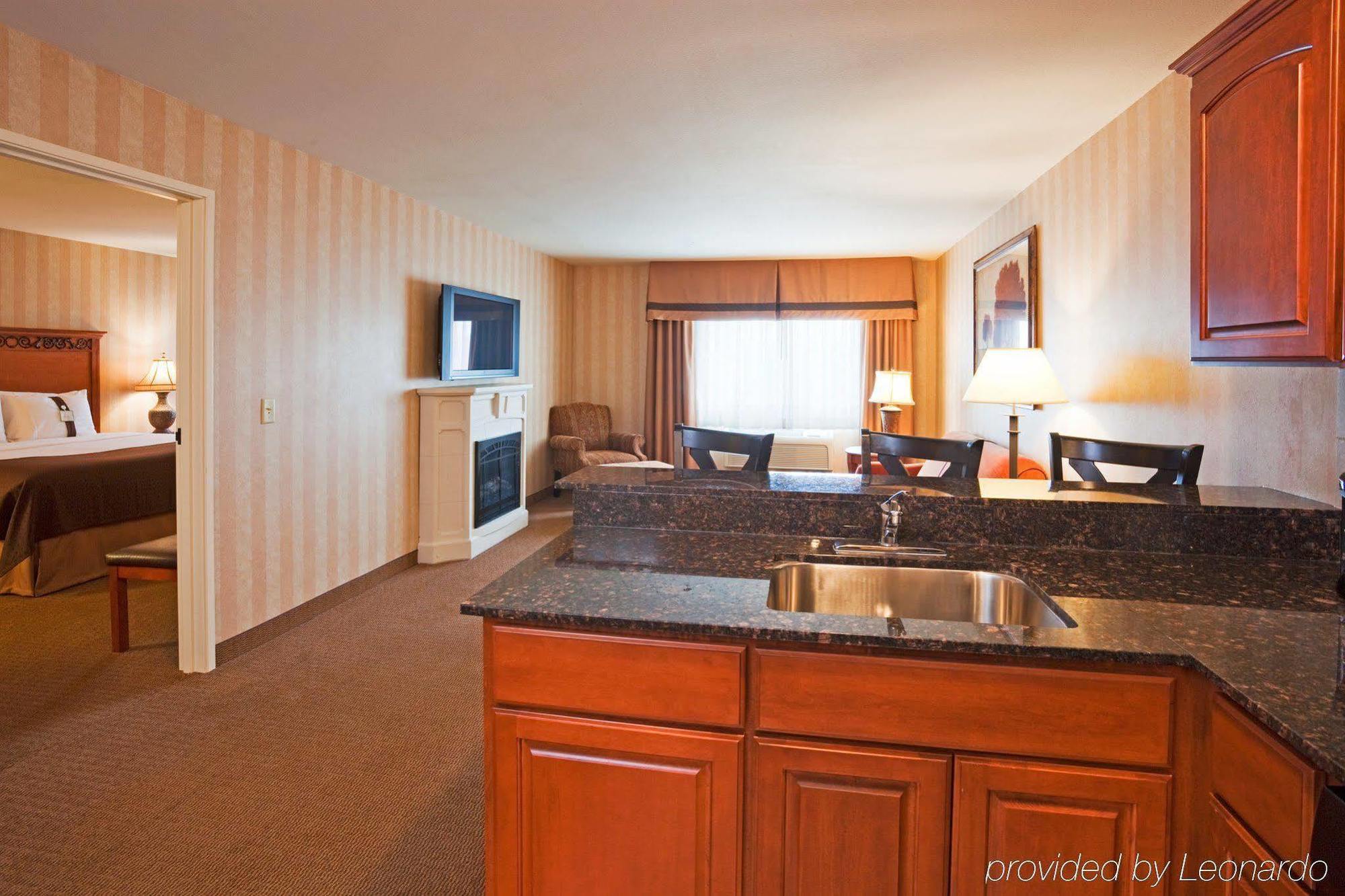 Holiday Inn Hotel & Suites Minneapolis-Lakeville By Ihg Habitación foto