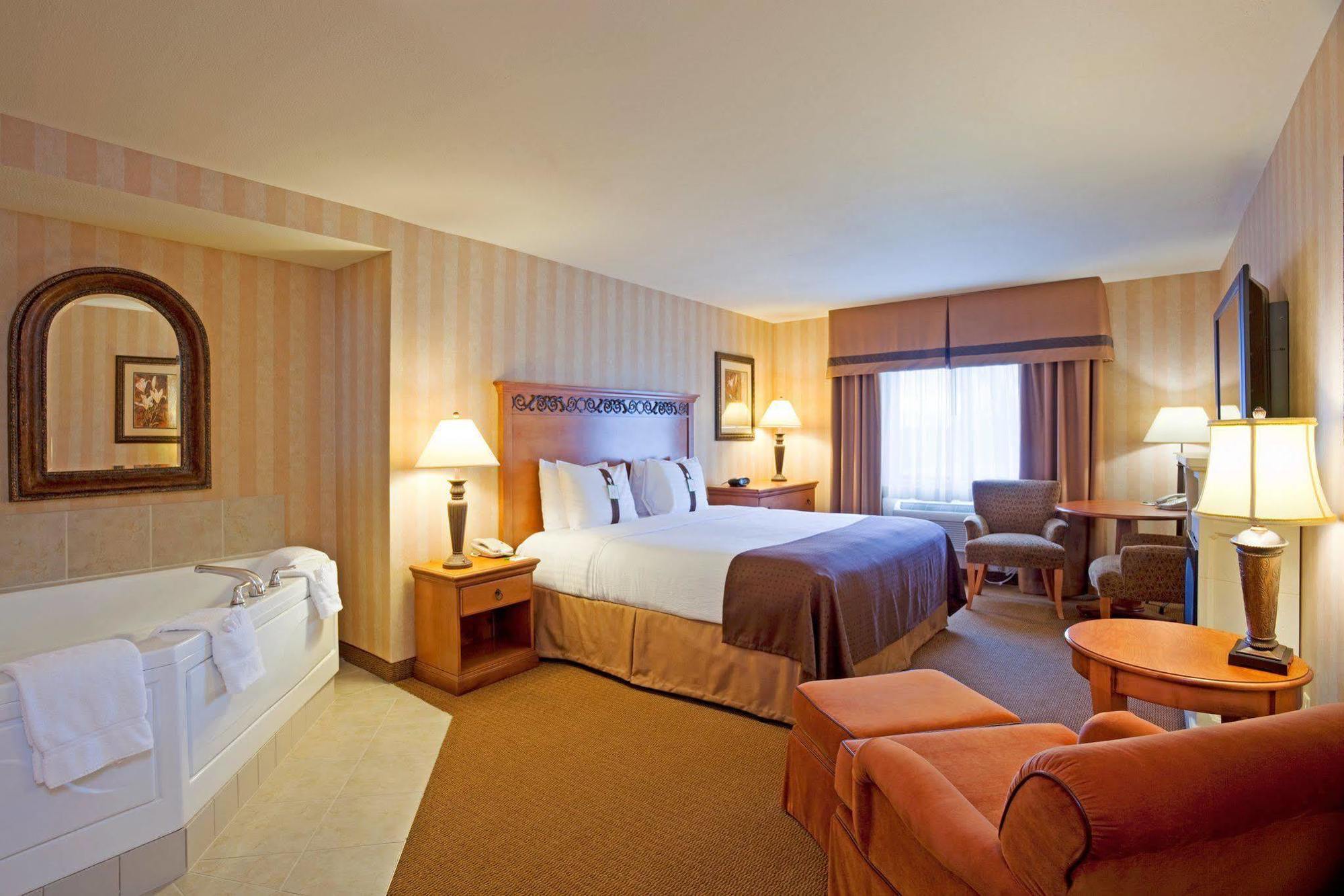 Holiday Inn Hotel & Suites Minneapolis-Lakeville By Ihg Habitación foto